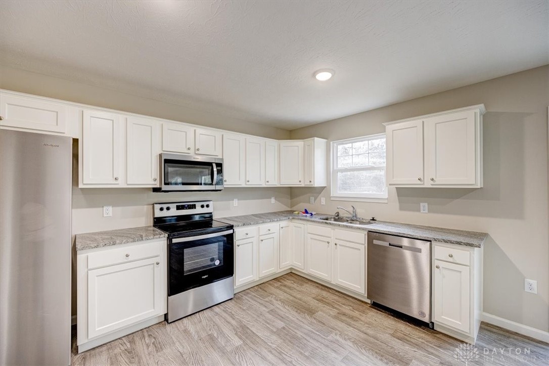 701 Diamond Loop, Middletown, Ohio image 7