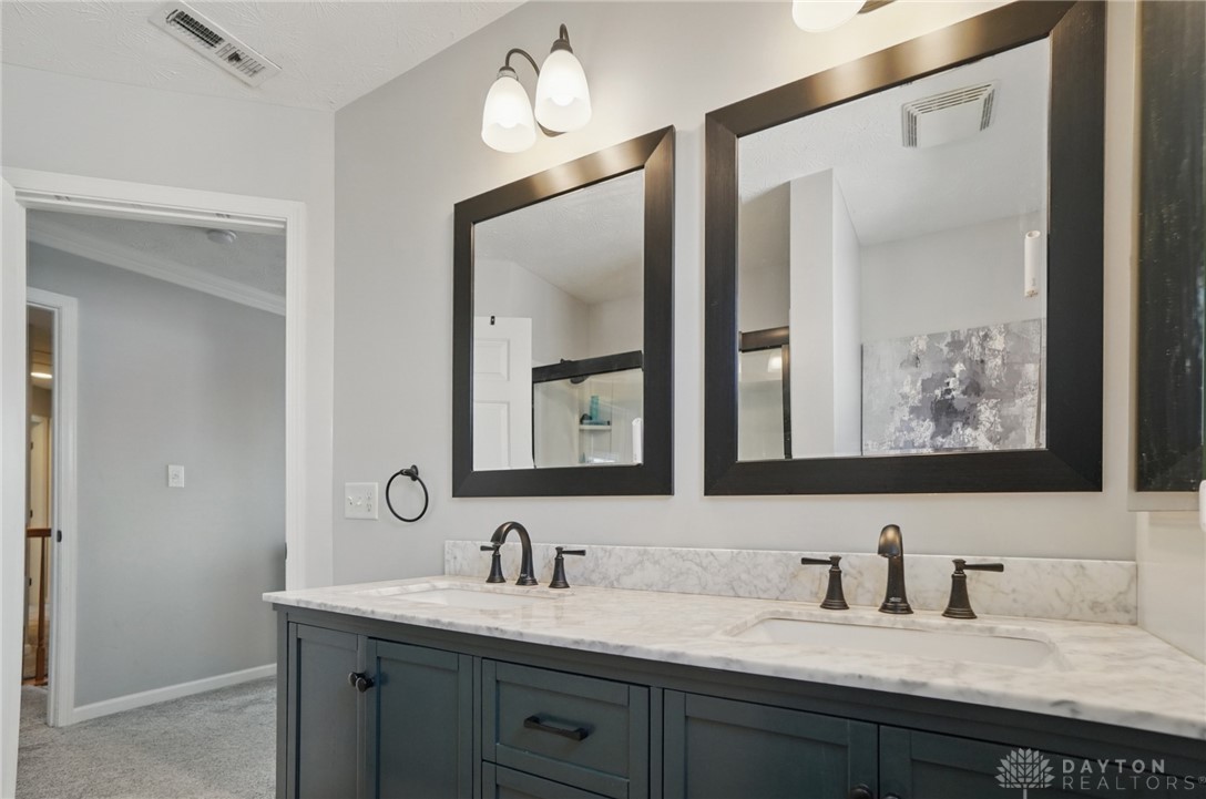 422 Stanton Drive, Springboro, Ohio image 23
