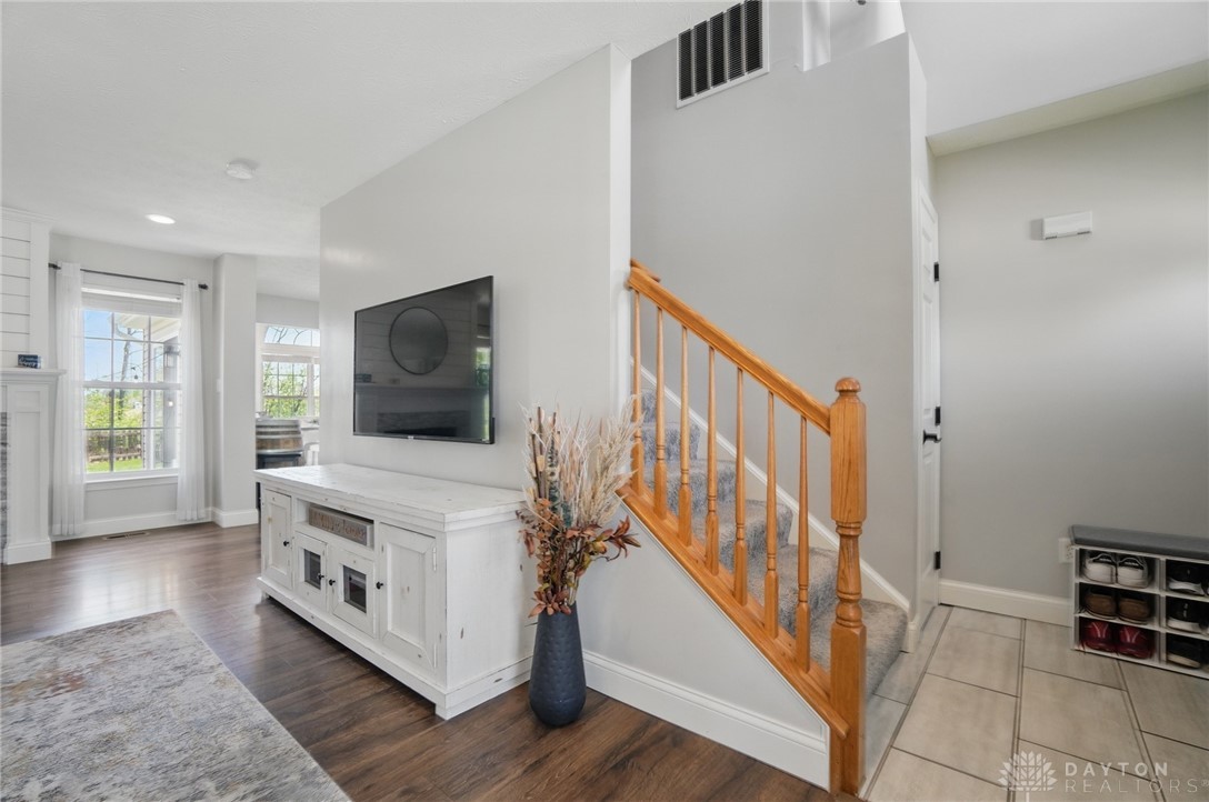 422 Stanton Drive, Springboro, Ohio image 18