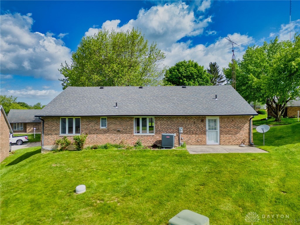 3339 Turner Drive, Springfield, Ohio image 5