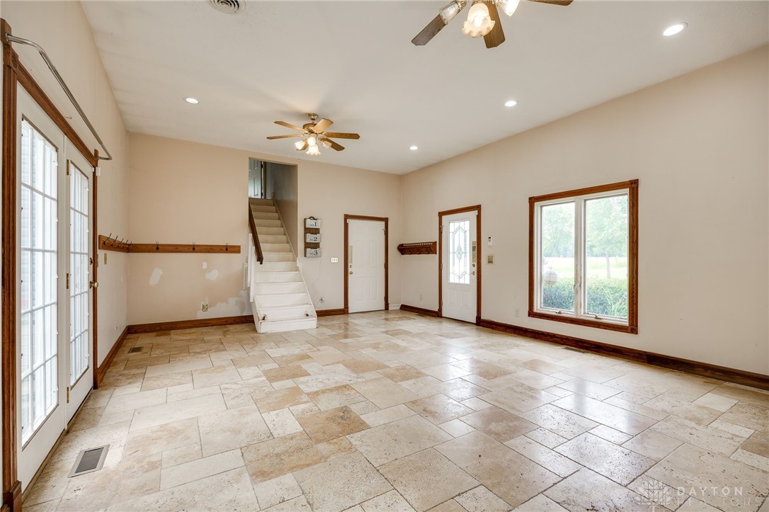 4850 S Charleston Pike, Springfield, Ohio image 38