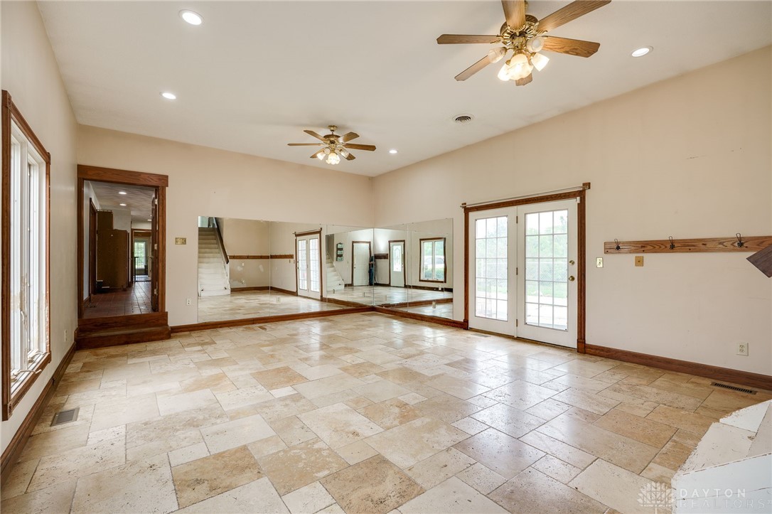 4850 S Charleston Pike, Springfield, Ohio image 39