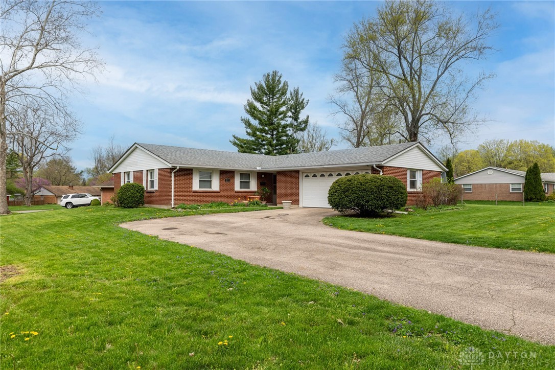 Centerville, Ohio 45458, United States, 3 Bedrooms Bedrooms, ,2 BathroomsBathrooms,Residential,Pending,113233