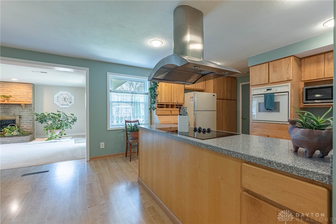 Centerville, Ohio 45458, United States, 3 Bedrooms Bedrooms, ,2 BathroomsBathrooms,Residential,Pending,113233