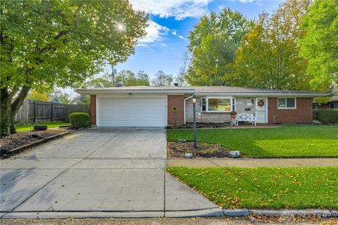 Photo of 712 Rockhill Avenue, Kettering, OH 45429 (MLS # 949742)