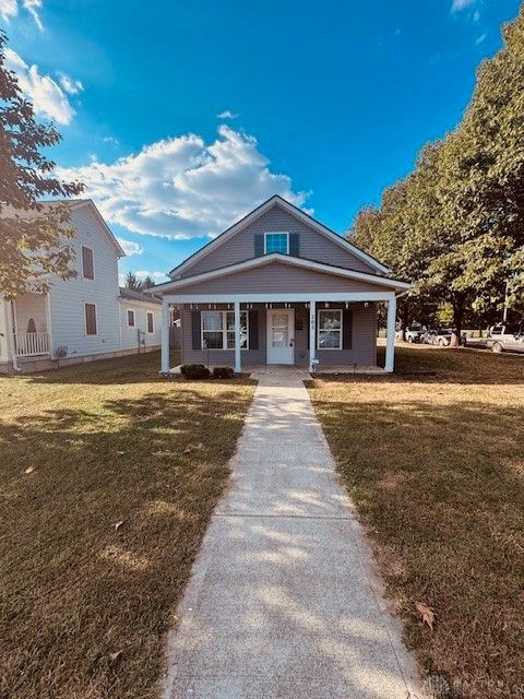 Photo of 203 W Pease Avenue, Dayton, OH 45449 (MLS # 942705)