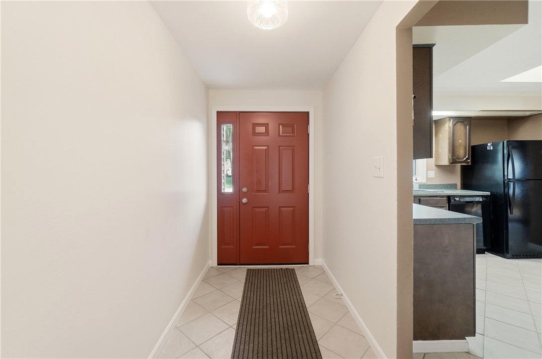 2093 Dane Lane
