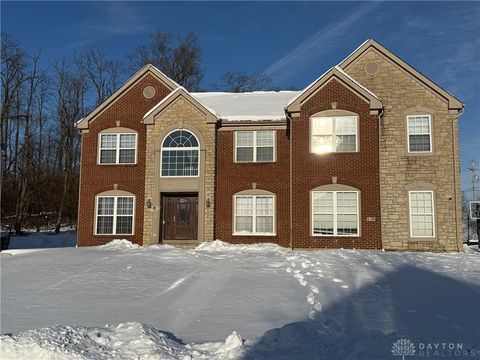 Photo of 4193 Old Osprey Circle, Miamisburg, OH 45342 (MLS # 951492)