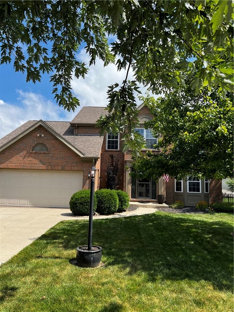 Homes For Sale - 2285 Bluegrass Court<br/> Montgomery County, Miamisburg, OH 45342