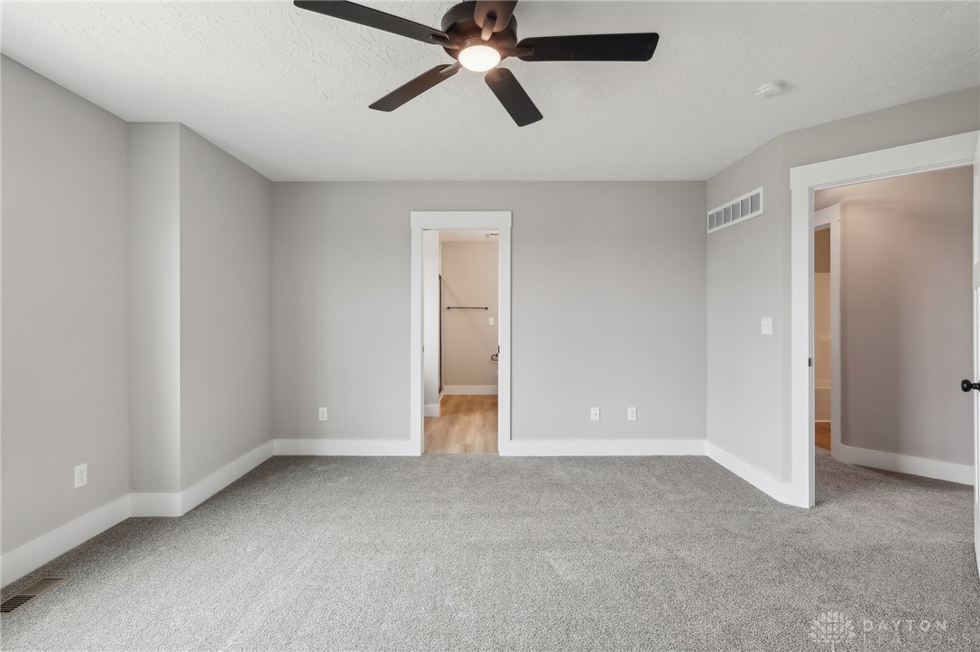 540 Chatham Place, Trenton, Ohio image 39