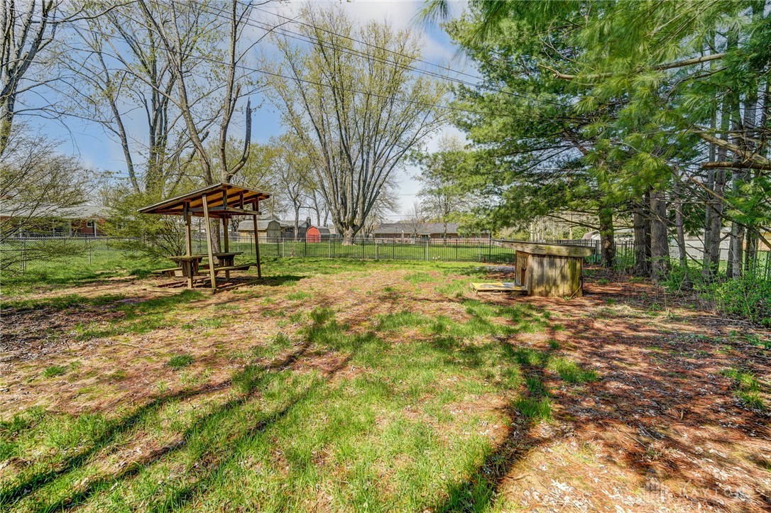 628 Carthage Drive, Beavercreek, Ohio image 42
