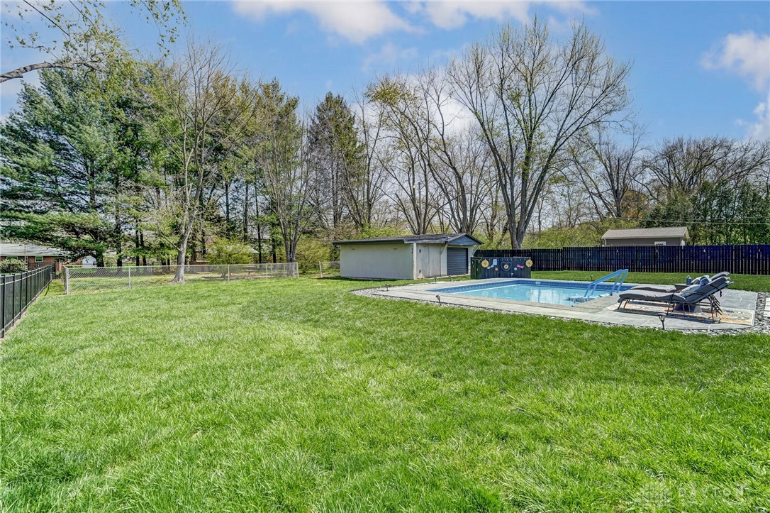 628 Carthage Drive, Beavercreek, Ohio image 36