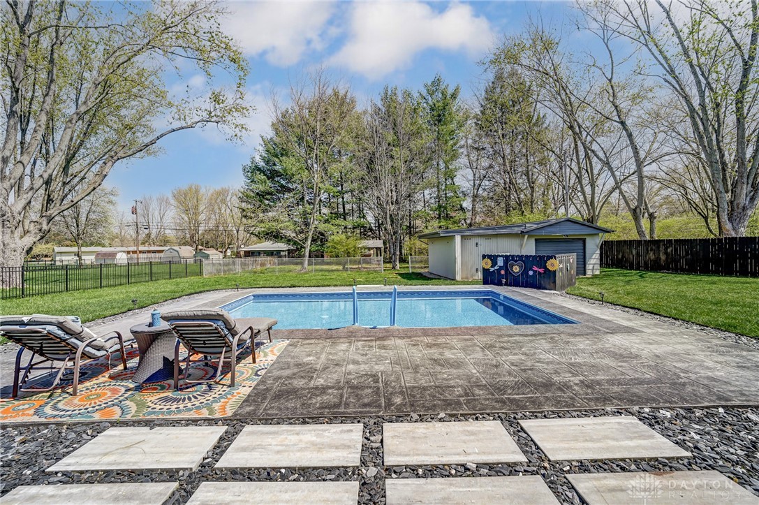 628 Carthage Drive, Beavercreek, Ohio image 35