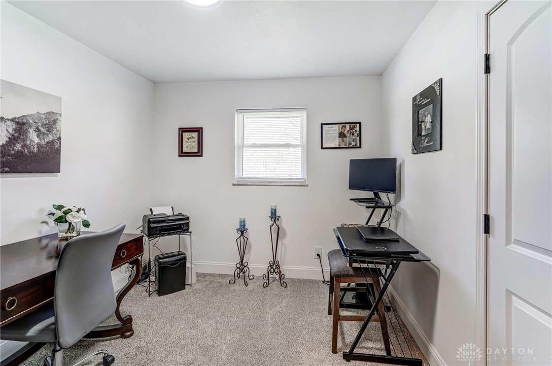 628 Carthage Drive, Beavercreek, Ohio image 29