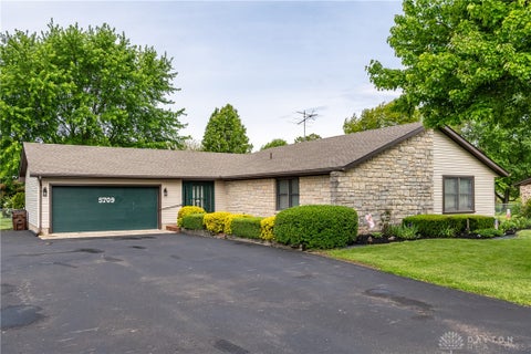 Homes For Sale - 5709 Preble County Line Road<br/> Preble County, Lewisburg, OH 45338