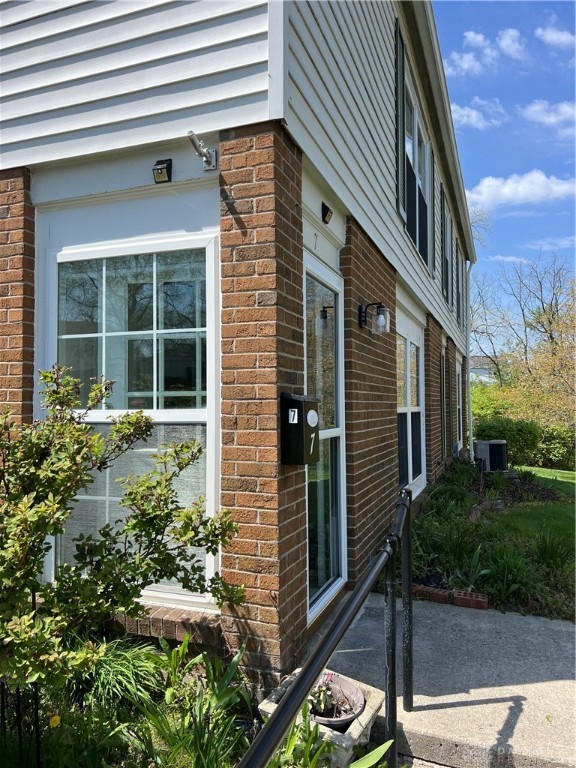 7 Sunnyside Drive, Fairfield, Ohio image 2