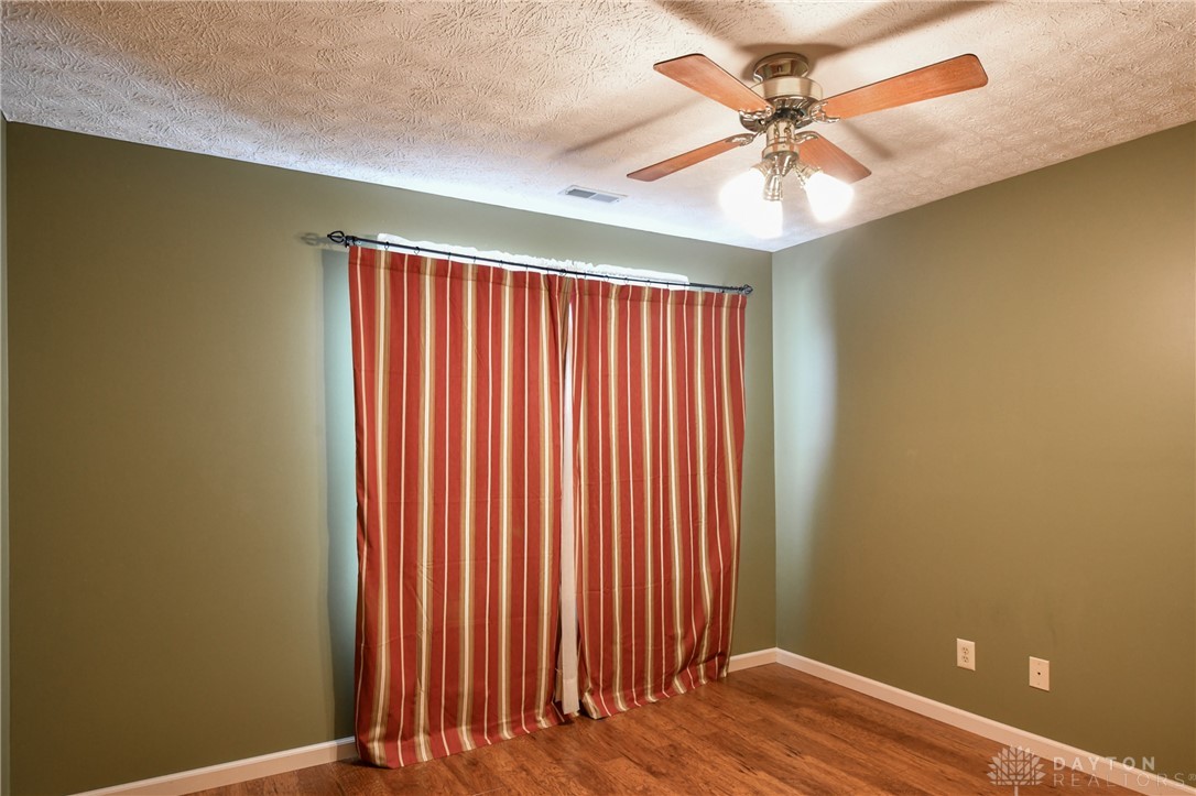 Fairborn, Ohio 45324, United States, 3 Bedrooms Bedrooms, ,3 BathroomsBathrooms,Residential,Active,253577