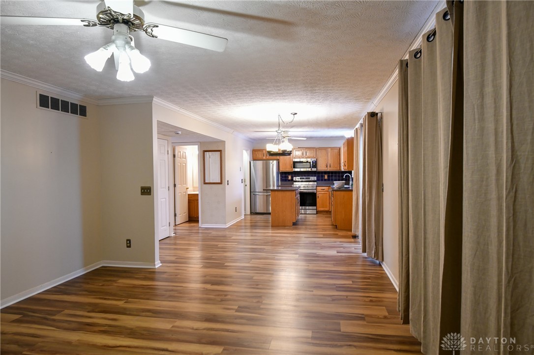 Fairborn, Ohio 45324, United States, 3 Bedrooms Bedrooms, ,3 BathroomsBathrooms,Residential,Active,253577