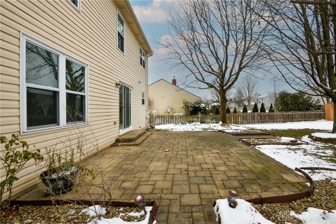 Fairborn, Ohio 45324, United States, 3 Bedrooms Bedrooms, ,3 BathroomsBathrooms,Residential,Active,253577