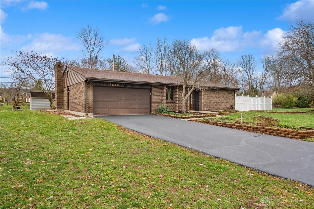 3648 Green Cove Court, Beavercreek, Ohio image 2