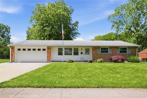 Photo of 4813 Bonnie Road, Kettering, OH 45440 (MLS # 957767)