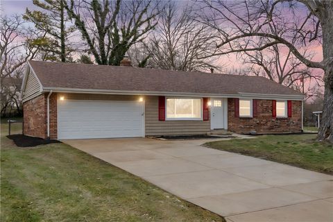 Photo of 225 S Main Street, Centerville, OH 45458 (MLS # 954631)