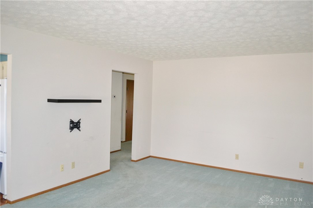 4834 Auston Street, Springfield, Ohio image 5