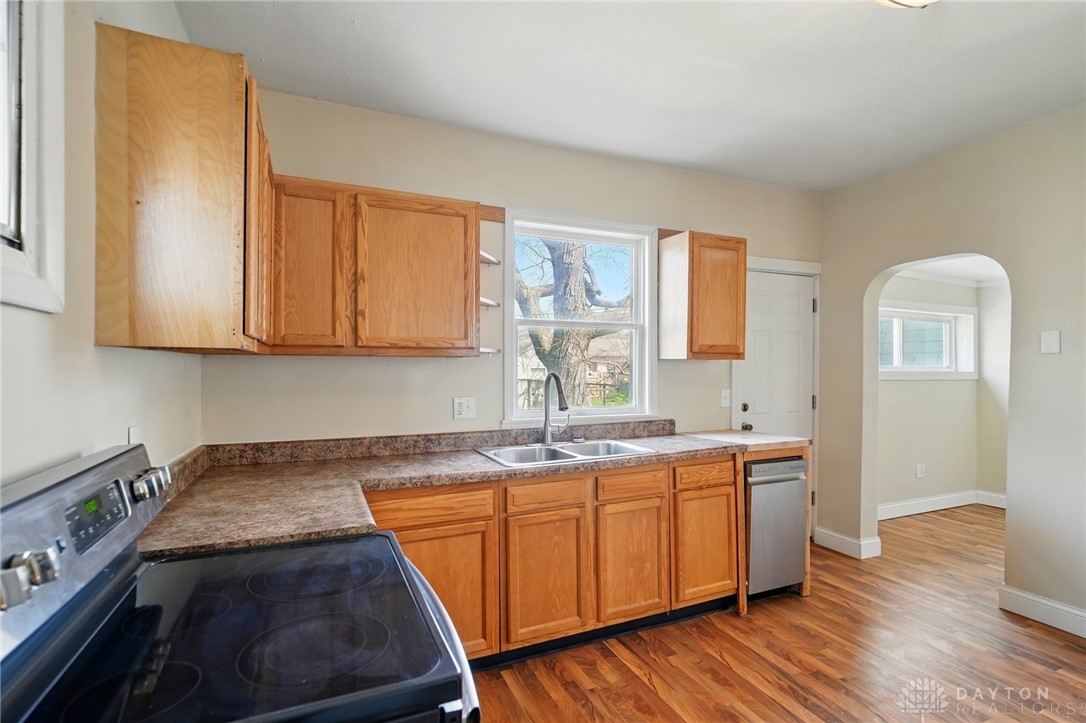 24 N Hedges Street, Dayton, Ohio image 12