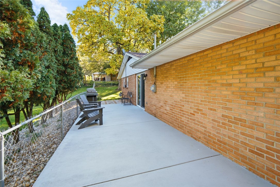 6208 Clematis Drive