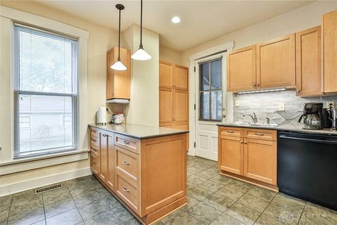 Tiny photo for 45 W Babbitt Street, Dayton, OH 45405 (MLS # 945216)