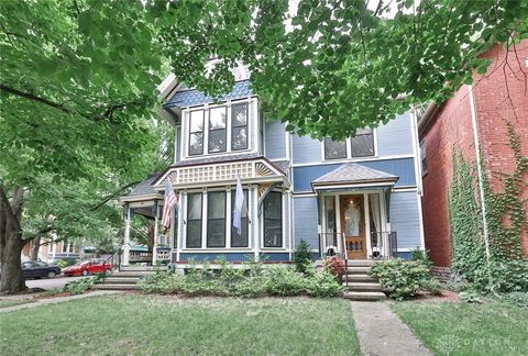 Tiny photo for 45 W Babbitt Street, Dayton, OH 45405 (MLS # 945216)