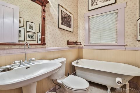 Tiny photo for 45 W Babbitt Street, Dayton, OH 45405 (MLS # 945216)