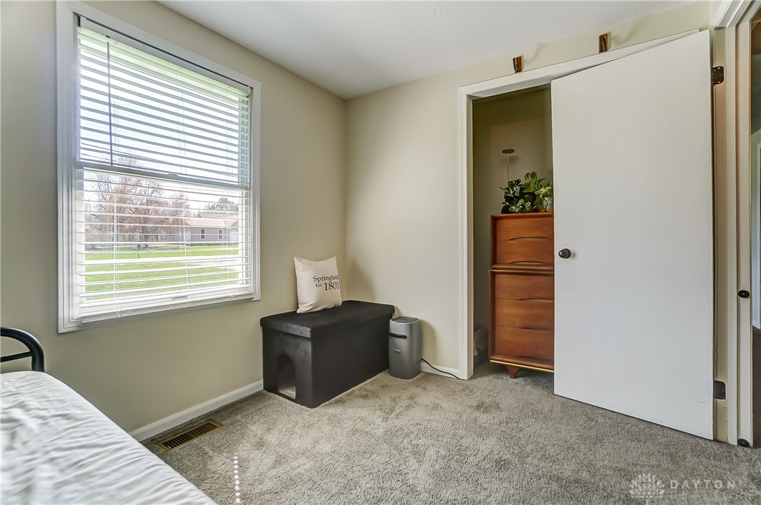 1655 Titus Road, Springfield, Ohio image 38