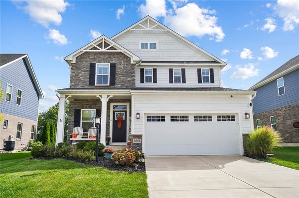 9586 CROOKED CREEK DR, DAYTON, OH 45458 - Image 960b60dfe09bcbcdae359d3483b16cd7/1954240442