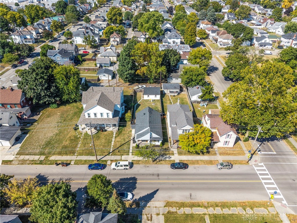 522 N College Street