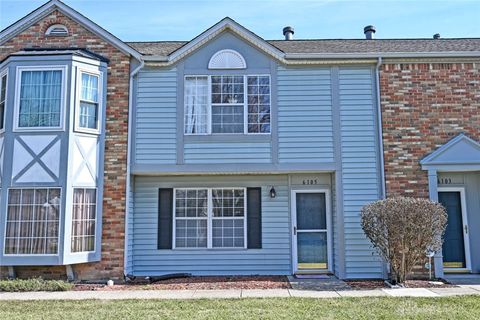 Photo of 6105 Leyden Lane, Dayton, OH 45424 (MLS # 953094)