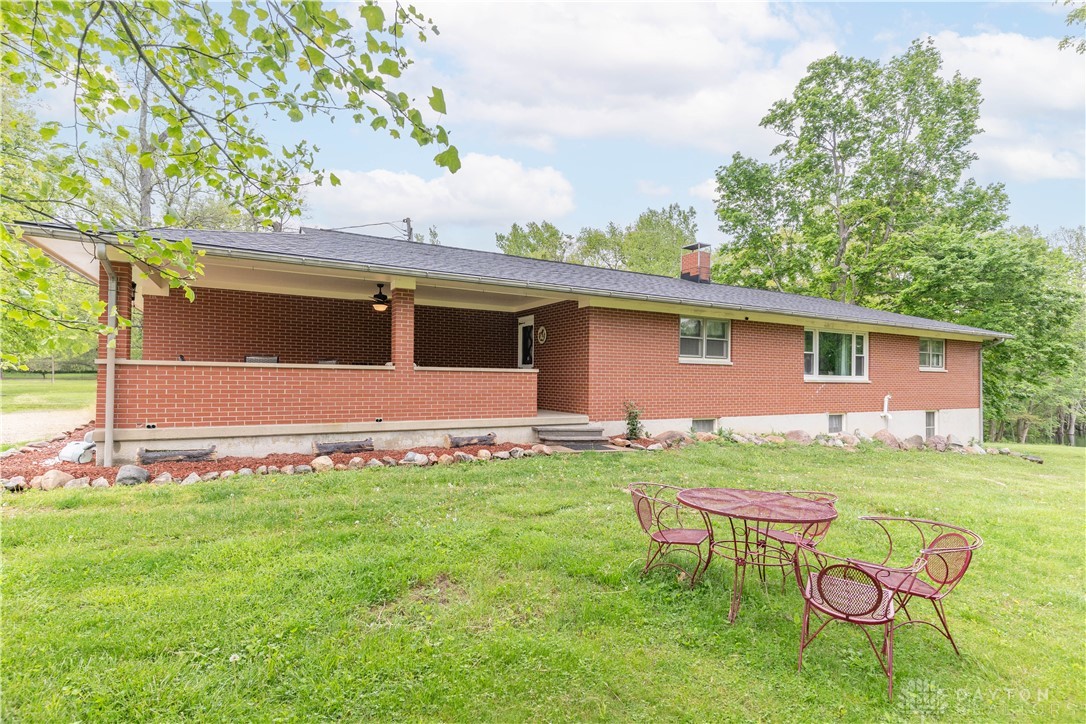 1380 Thomas Road, New Paris, Ohio image 3
