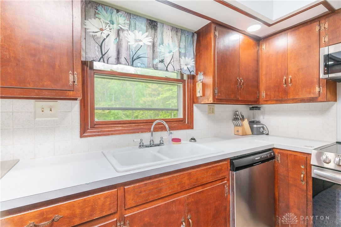 1380 Thomas Road, New Paris, Ohio image 19