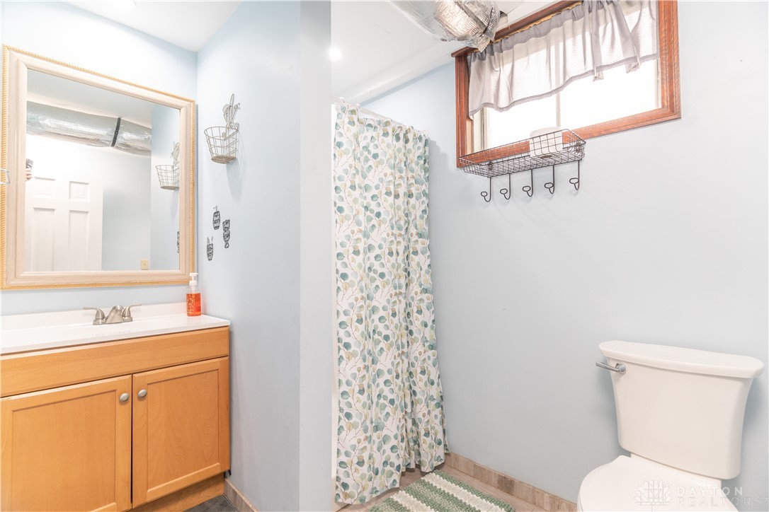 1380 Thomas Road, New Paris, Ohio image 36