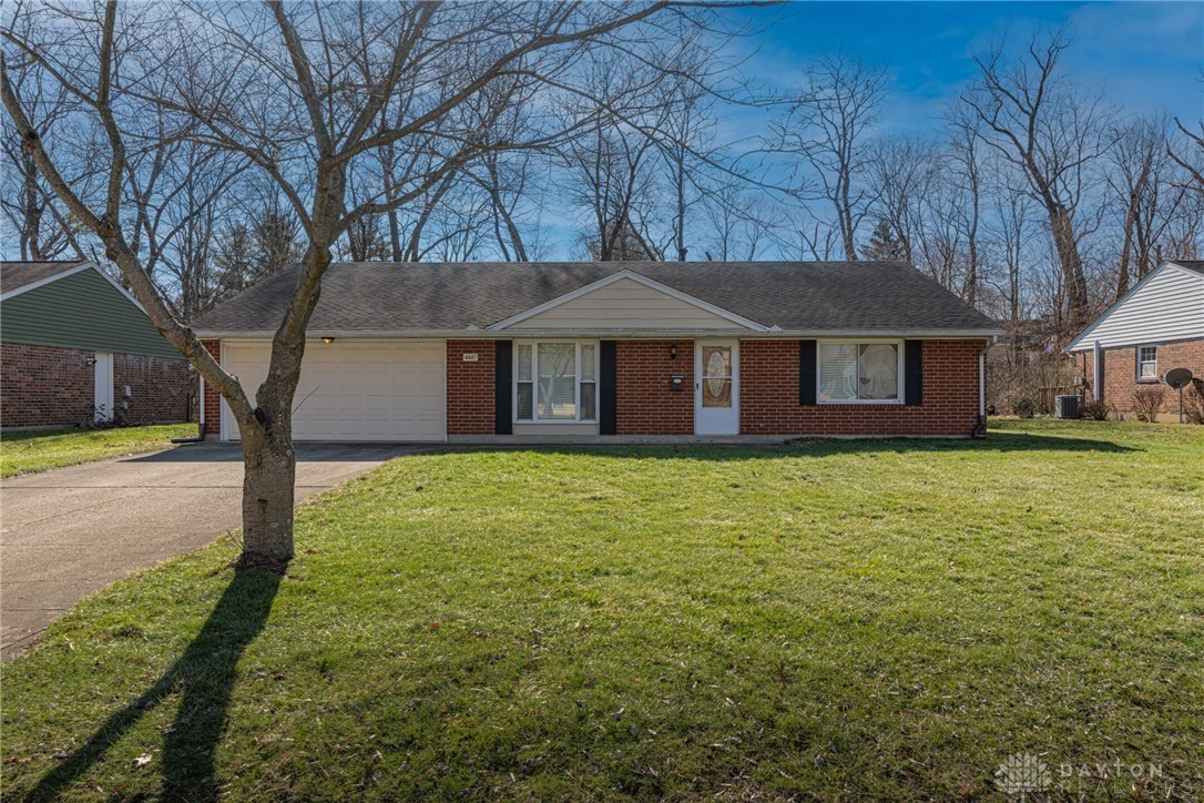 4447 Hillcrest Drive, Bellbrook, Ohio image 32