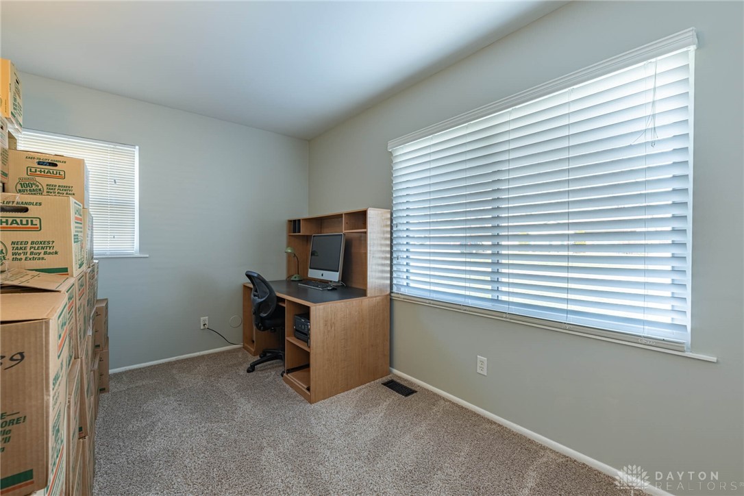 4447 Hillcrest Drive, Bellbrook, Ohio image 18