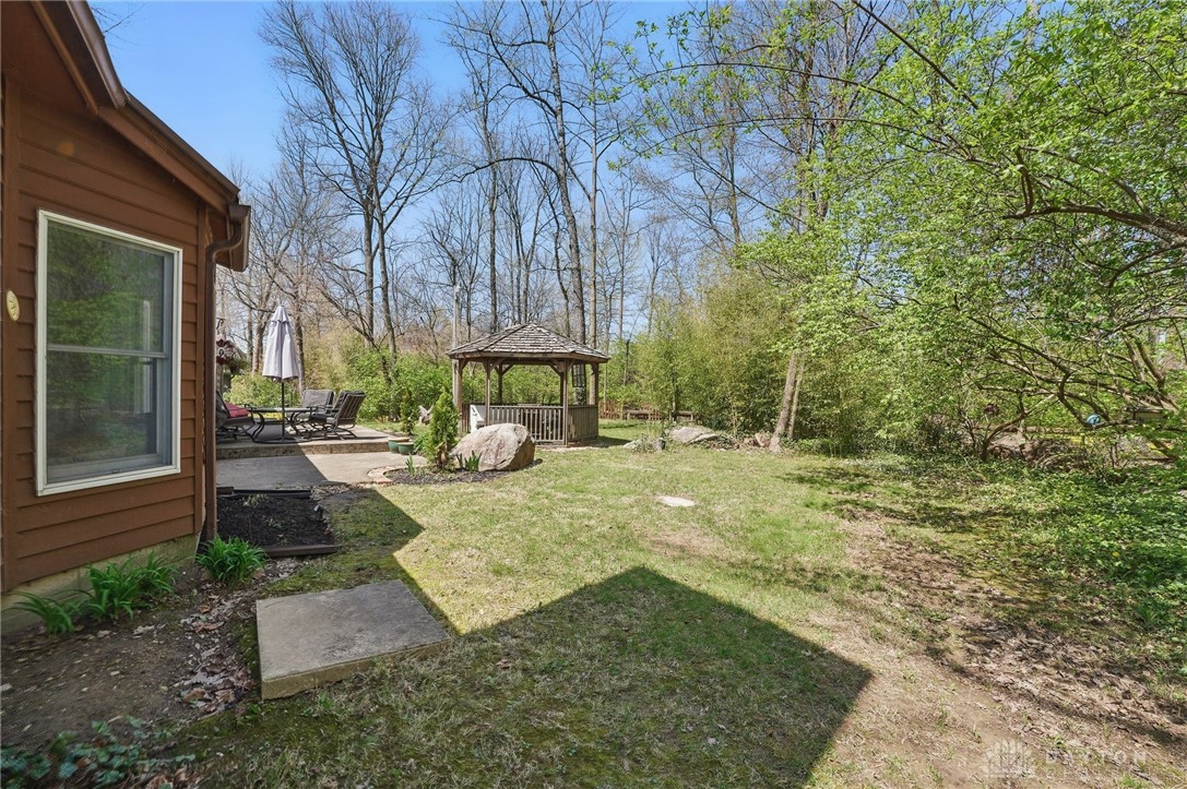 395 Locust View Way, Troy, Ohio image 47