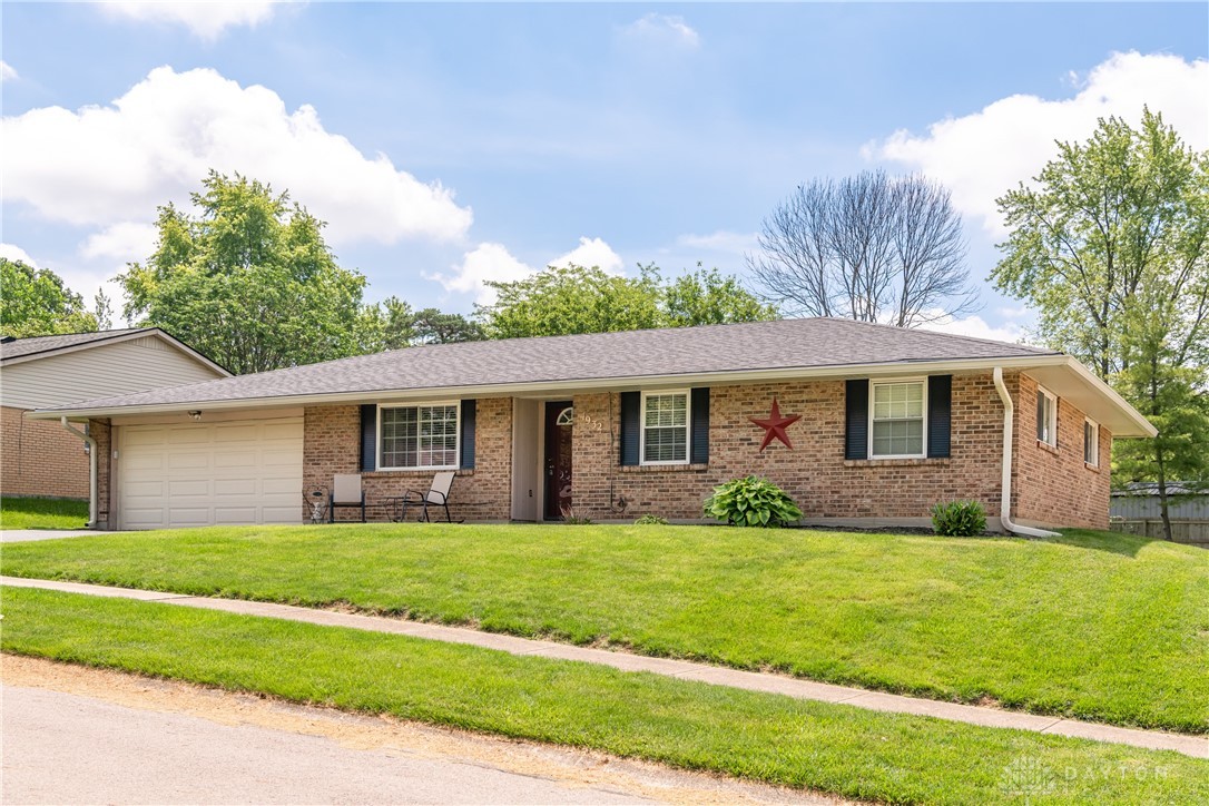 4932 Arrowview Drive, Dayton, Ohio image 1