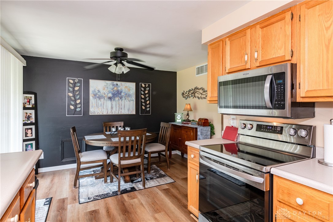 4932 Arrowview Drive, Dayton, Ohio image 16
