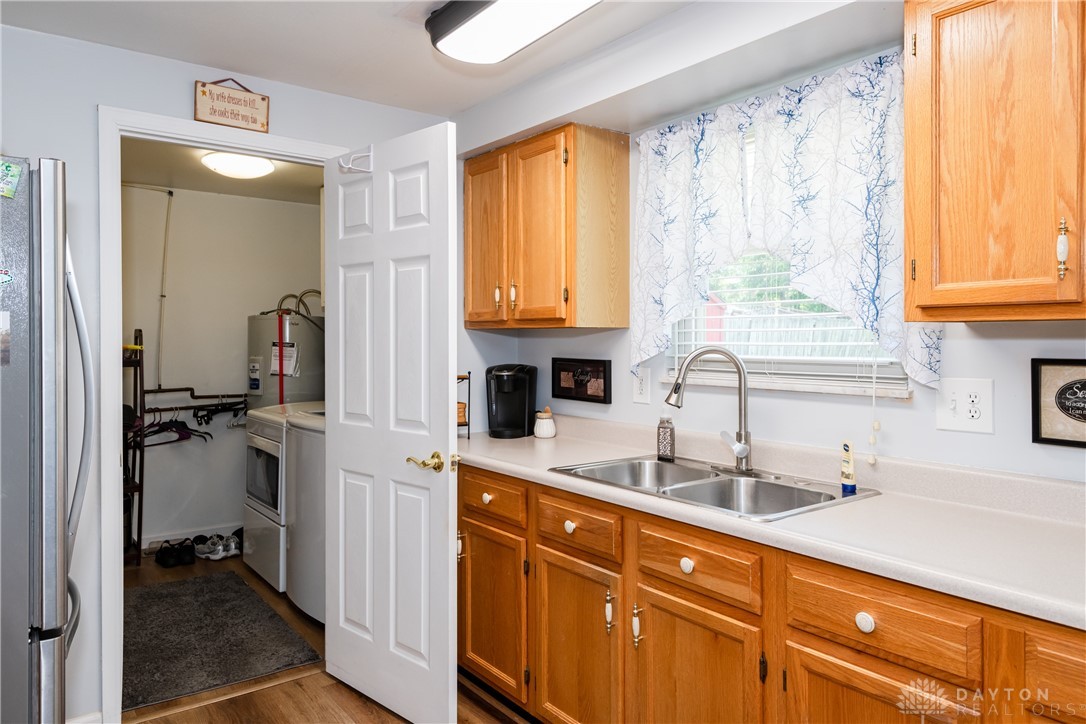 4932 Arrowview Drive, Dayton, Ohio image 13