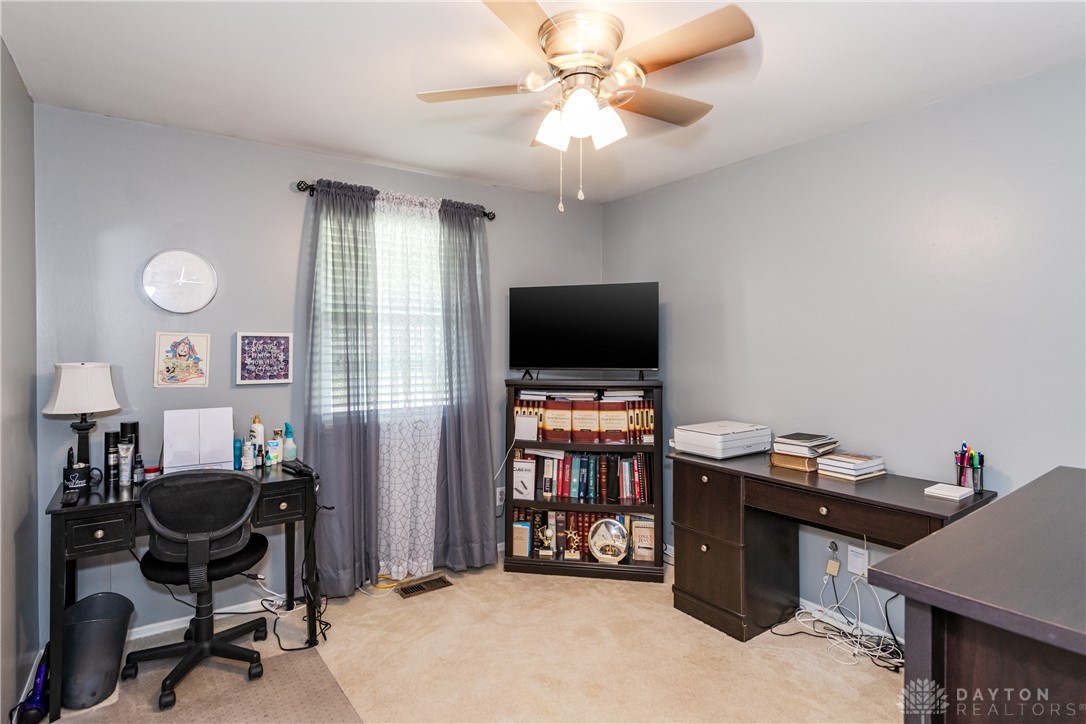4932 Arrowview Drive, Dayton, Ohio image 25