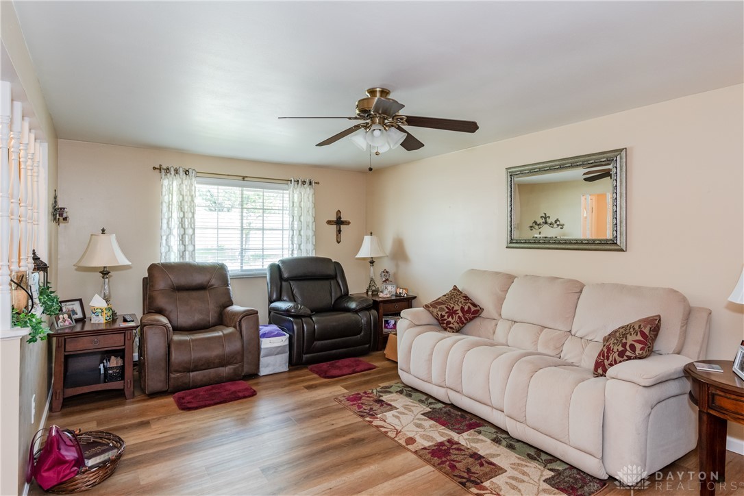 4932 Arrowview Drive, Dayton, Ohio image 7