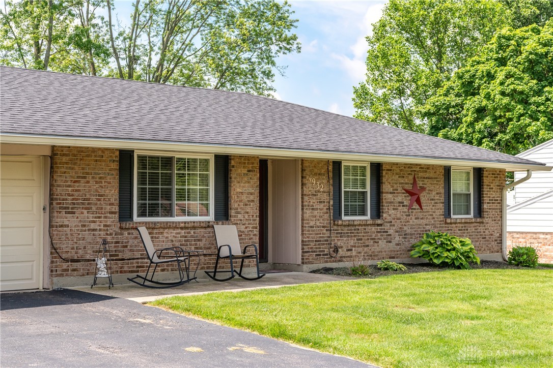 4932 Arrowview Drive, Dayton, Ohio image 4