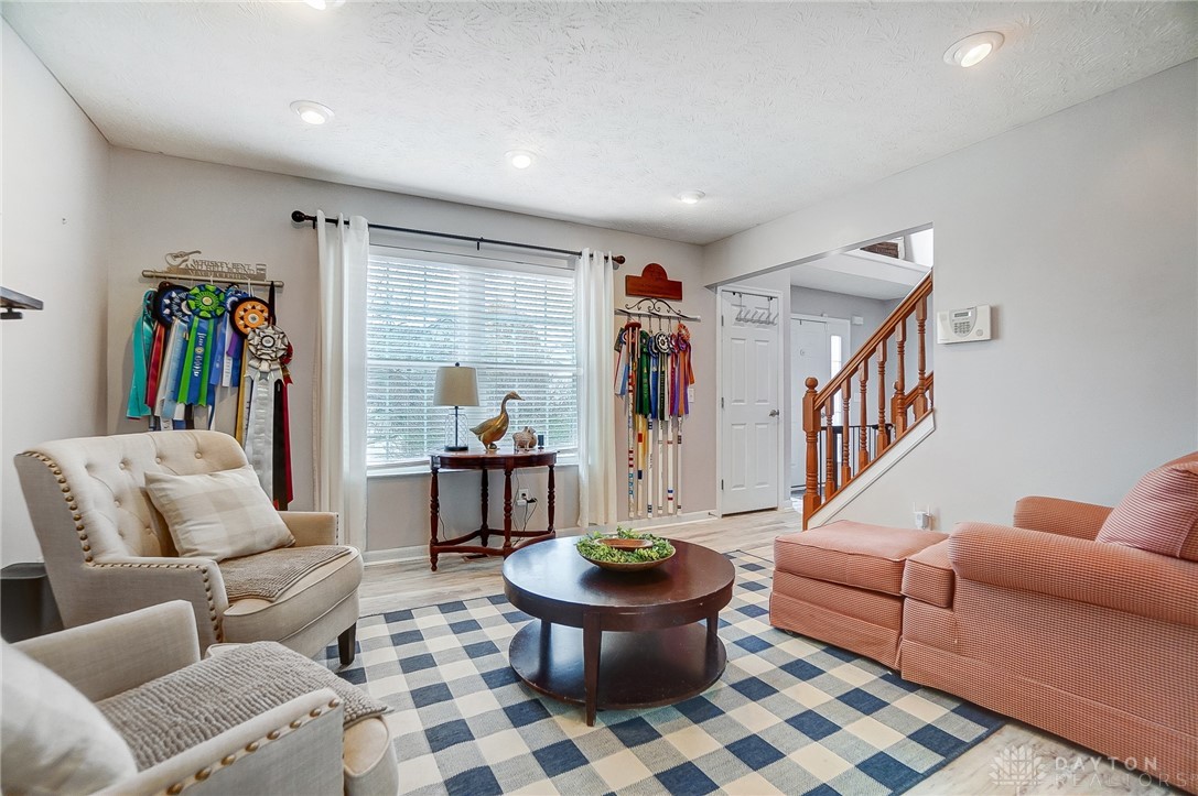 562 Jodee Drive, Xenia, Ohio image 33