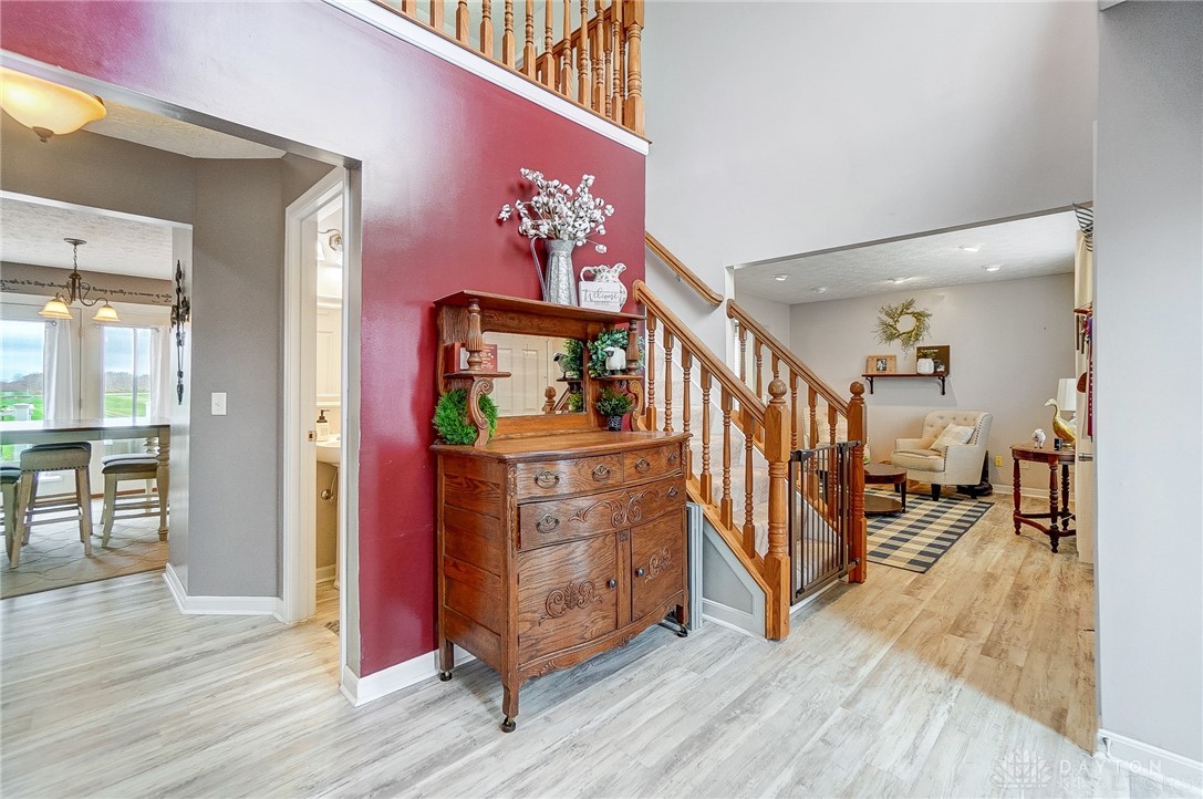 562 Jodee Drive, Xenia, Ohio image 12